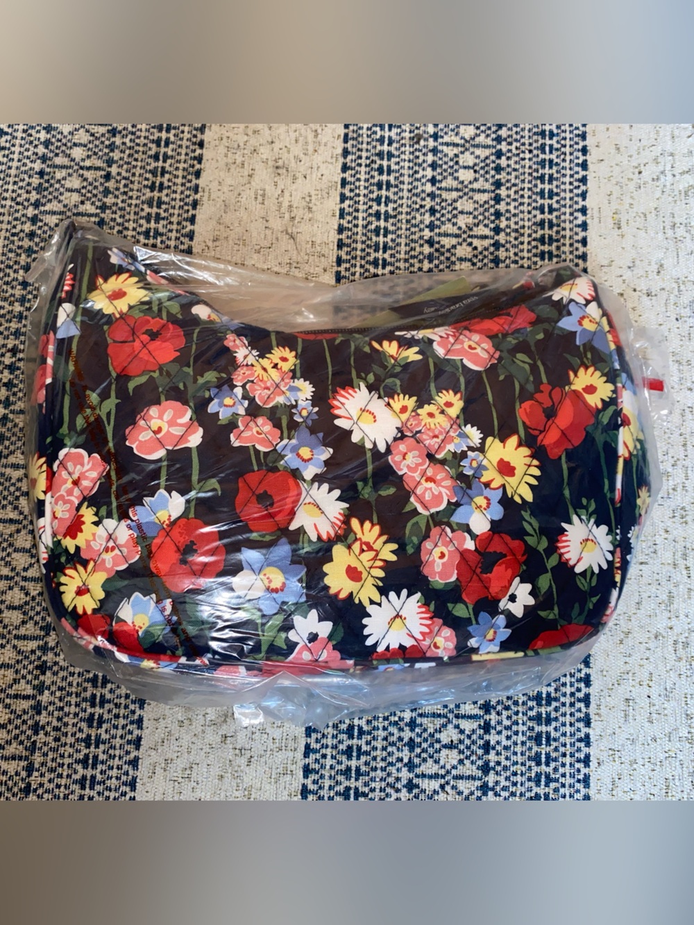 Vera Bradley Poppy Meadow Convertible Crescent Crossbody Bag Navy Blue Flower - Picture 4 of 10